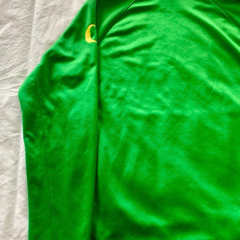 Oregon Ducks Nike Dri-Fit Hoodie Pullover Sweatshirt Green Yellow
DD6259-377 - Picture 8 of 10